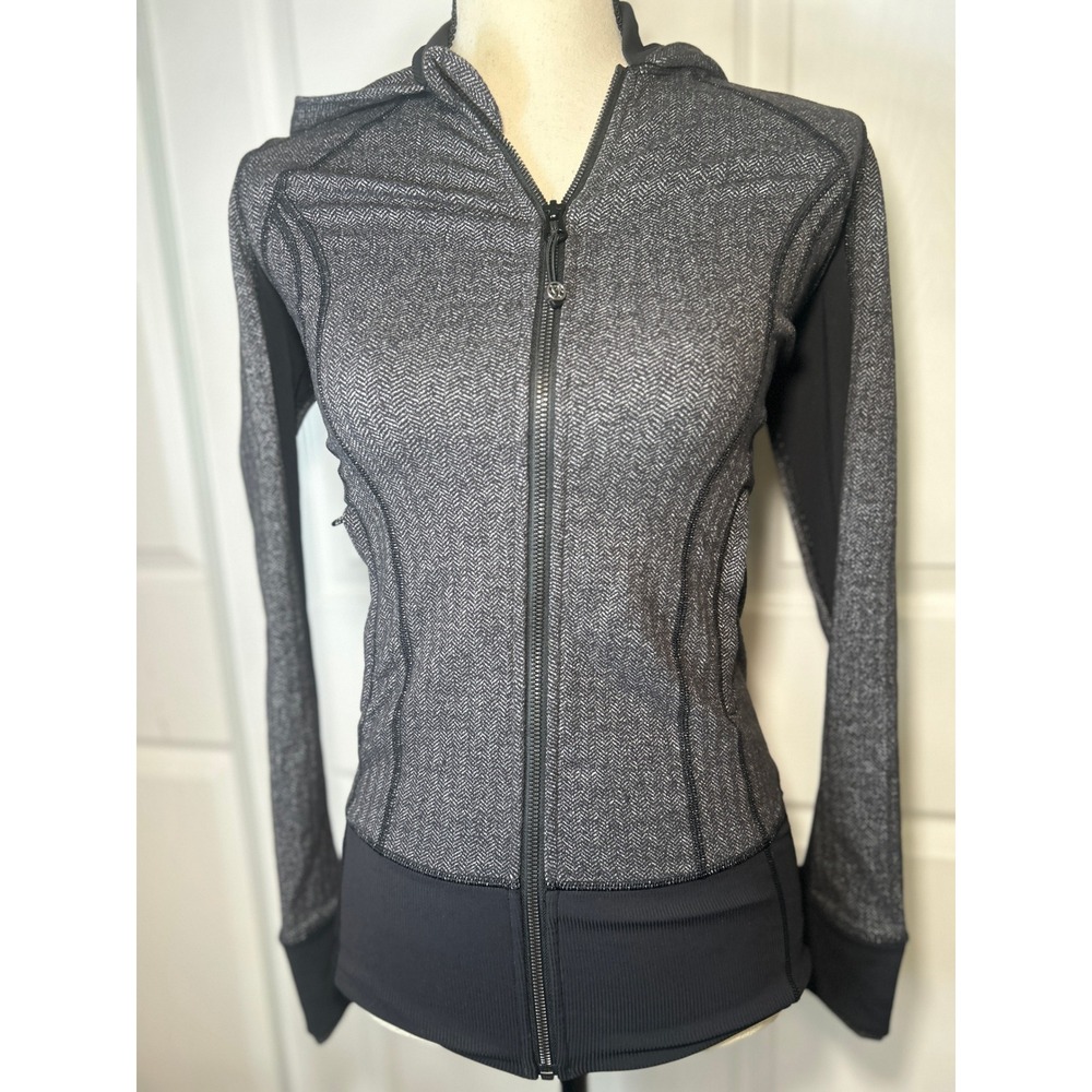 Lululemon Scuba Hoodie Jacket Size 2 Gray Herringbone Full Zip Thumbholes